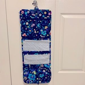 Vera Bradley Iconic Hanging Travel Organizer